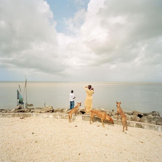 Giovanni Chiaramonte, Corpus ChrisK, Texas, 1991 ©Archivi Giovanni Chiaramonte. Dalla mostra Giovanni Chiaramonte. Realismo infinito, Museo Diocesano Carlo Maria Martini, Milano.