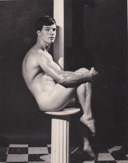 Bob Mizer - Tirage argentique c.1950 - Copyright Bob Mizer, Courtesy Galerie David Guiraud