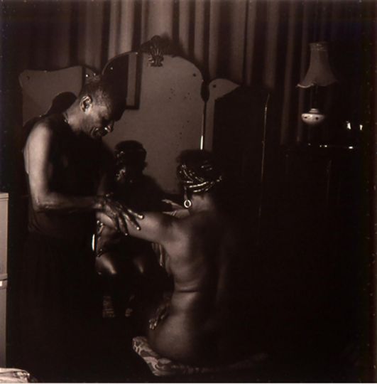 Carrie Mae Weems, Laying on the Hands, 2002, courtesy of Galerie Barbara Thumm