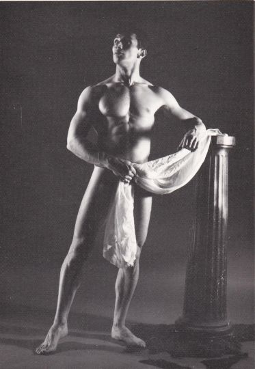 Kris Studio of Chicago - Tirage argentique c.1950 - Copyright Chuck Renslow, Courtesy Galerie David Guiraud