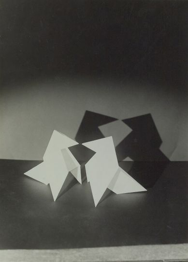 Claude Tolmer, Cocottes en papier, ca. 1930, copyright Estate of Claude Tolmer