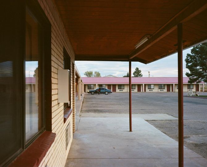 Regal Motel, Las Vegas, New Mexico © Valerio Geraci - From the book American Eden - Courtesy Penisola Edizioni