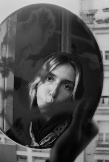 Vic Orth, from the series 'Ce qu'elle sème', 2024 © Vic Orth