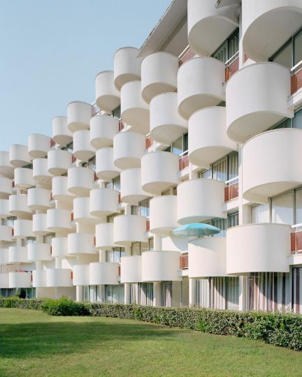 “Cap Sud” – Le Couchant de La Grande Motte – 2020 © Charly Broyez & Laurent Kronental