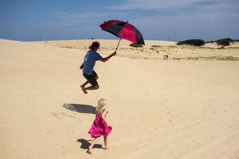 After watching the solar eclipse (90% totality) atop Jockey's Ridge State Park. Outer Banks, North Carolina, USA, 2017 © David Alan Harvey/ Magnum Photos