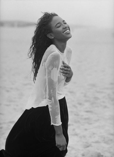 Naomi, 1988 © Patrick Demarchelier - Courtesy CAMERA WORK Gallery