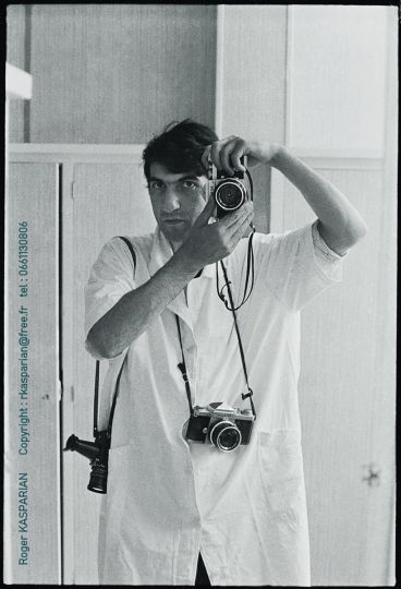 Roger Kasparian auto-portrait © Roger Kasparian