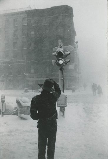 © Saul Leiter - Courtesy Gallery FIFTY ONE