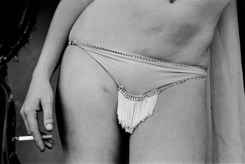 Shortie on the Bally, Barton, VT, 1974 © Susan Meiselas/Magnum Photos