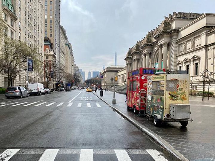 Metropolitan Museum of Art, New York, 2020 © Wijnanda Deroo - Courtesy Deborah Bell Photographs