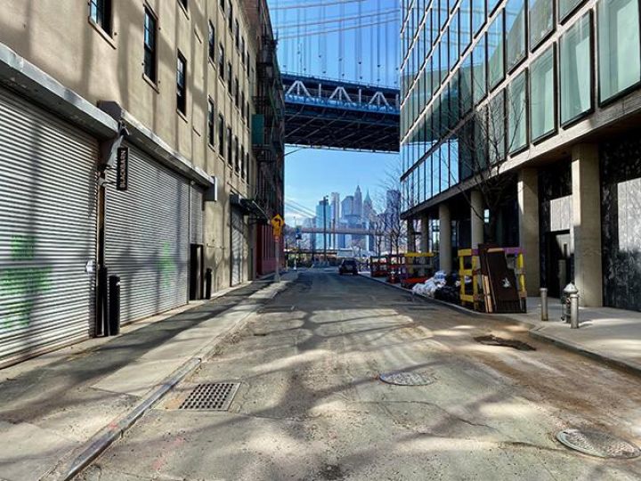 © Wijnanda Deroo - Courtesy Deborah Bell Photographs